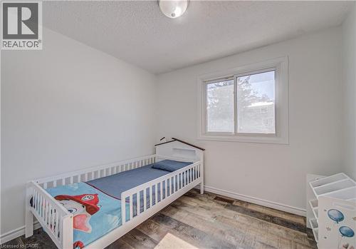 277 Pioneer Drive, Kitchener, ON - Indoor Photo Showing Bedroom