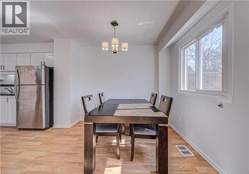 277 Pioneer Drive, Kitchener, ON - Indoor Photo Showing Dining Room
