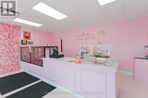 122 - 920 Commissioners Road, London South (South I), ON 