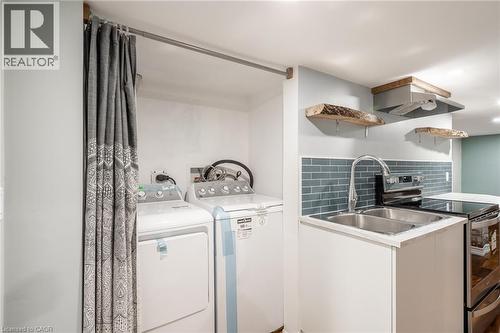 11 Lorne Avenue, Hamilton, ON - Indoor Photo Showing Laundry Room