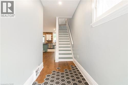 11 Lorne Avenue, Hamilton, ON - Indoor Photo Showing Other Room