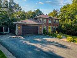 20 Perry Court  Fall River, NS B2T 1A4