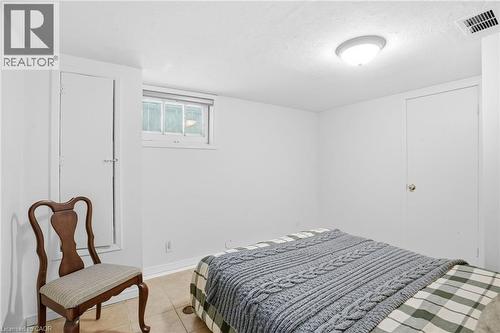 170 Dufferin Street, Hamilton, ON - Indoor Photo Showing Bedroom