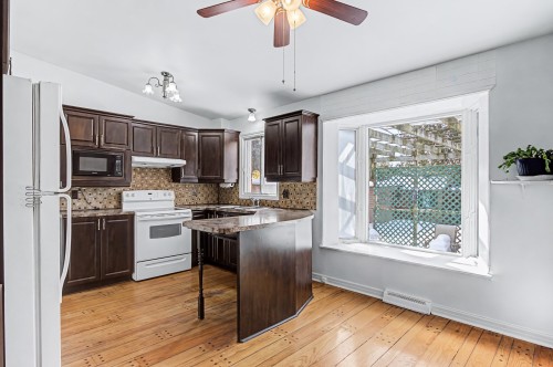 Cuisine - 682 Rue Alexander, Beloeil, QC - Indoor Photo Showing Kitchen