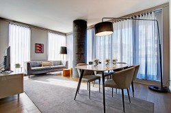 1002-1450 Boul. René-Lévesque O.  Montréal (Ville-Marie), QC H3G 0E1