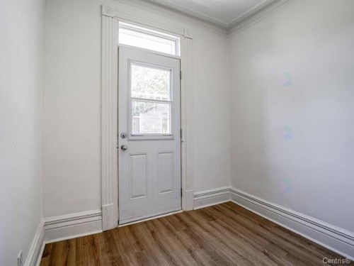 Cuisine - 4393 Rue Rivard, Montréal (Le Plateau-Mont-Royal), QC - Indoor Photo Showing Other Room