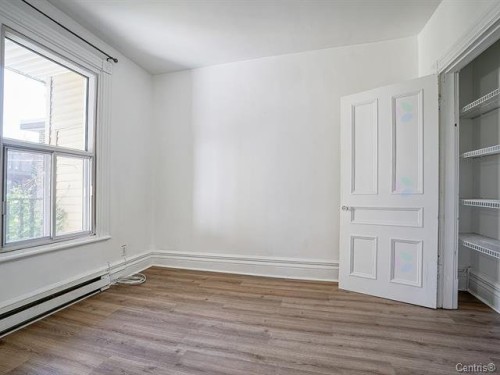 Chambre à coucher - 4393 Rue Rivard, Montréal (Le Plateau-Mont-Royal), QC - Indoor Photo Showing Other Room