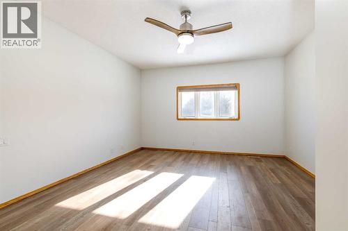 6010 Orr Drive, Red Deer, AB - Indoor Photo Showing Other Room