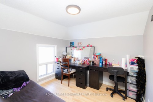 317 Britannia Avenue, Hamilton, ON - Indoor Photo Showing Office