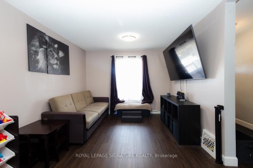 317 Britannia Avenue, Hamilton, ON - Indoor