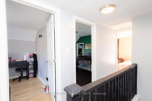 317 Britannia Avenue, Hamilton, ON - Indoor Photo Showing Other Room