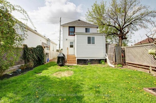 317 Britannia Avenue, Hamilton, ON - Outdoor