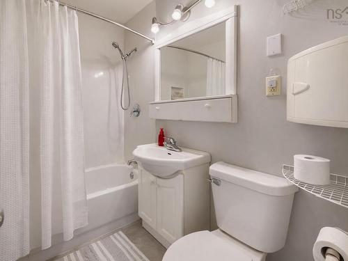 98 Mclean Street, Truro, NS 