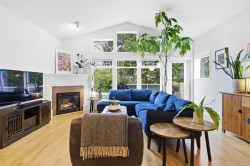 75-850 Parklands Dr  Esquimalt, BC V9A 7L9