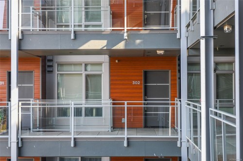 302-91 Chapel St, Nanaimo, BC - Outdoor