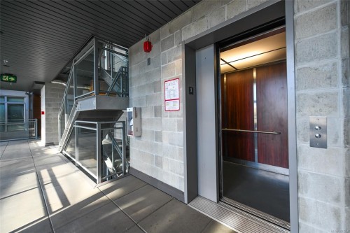 302-91 Chapel St, Nanaimo, BC - Outdoor With Exterior