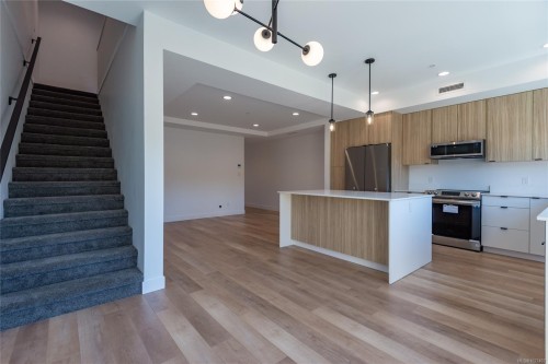 3-3028 Alder St South, Campbell River, BC 