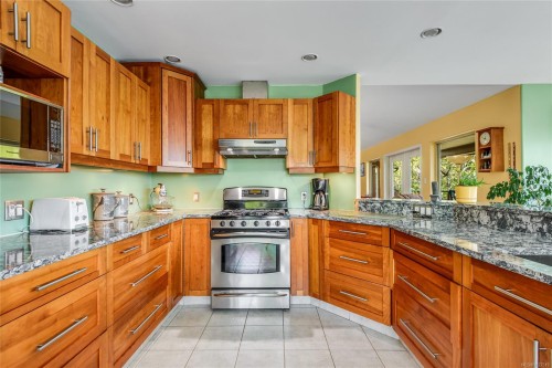 23 Sayward Rd, Sayward, BC 