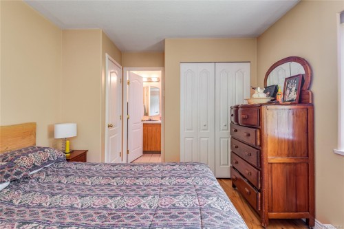 23 Sayward Rd, Sayward, BC 