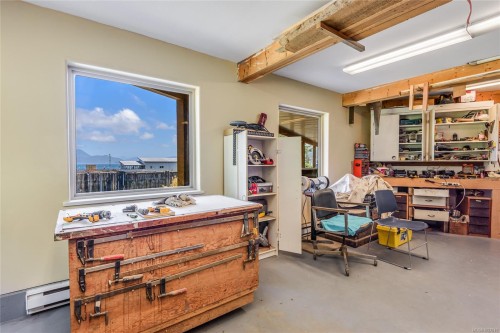 23 Sayward Rd, Sayward, BC 