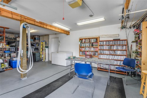 23 Sayward Rd, Sayward, BC 