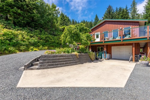 23 Sayward Rd, Sayward, BC 