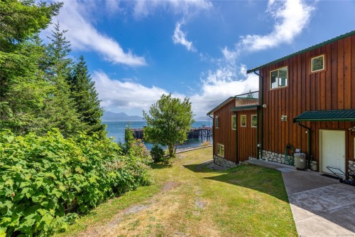 23 Sayward Rd, Sayward, BC 