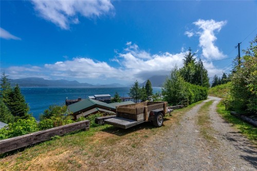 23 Sayward Rd, Sayward, BC 