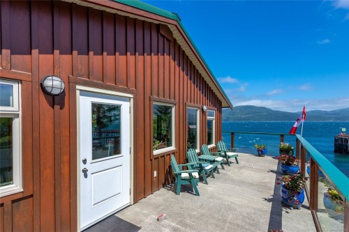 23 Sayward Rd, Sayward, BC 