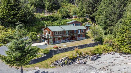 23 Sayward Rd, Sayward, BC 