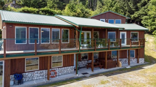 23 Sayward Rd, Sayward, BC 