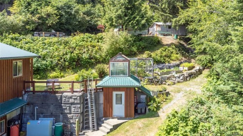 23 Sayward Rd, Sayward, BC 