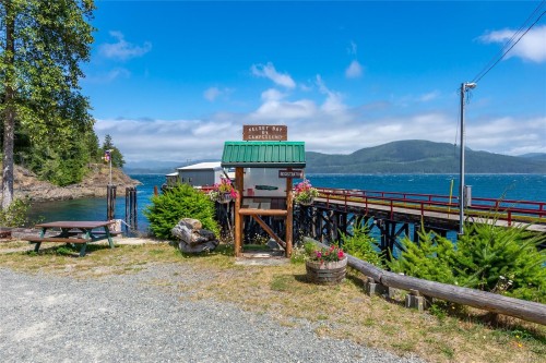 23 Sayward Rd, Sayward, BC 