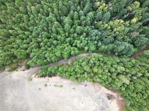 3 Ashling Rd, Qualicum Beach, BC 