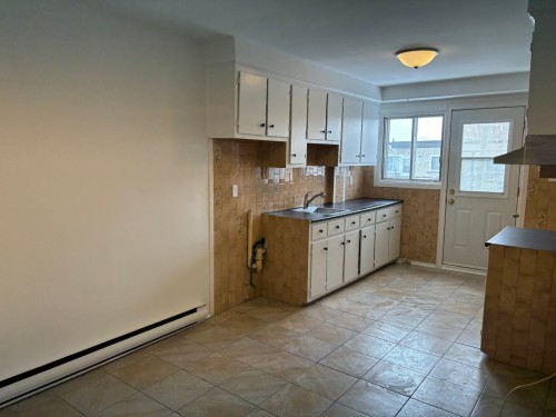 Cuisine - 8920 14E Avenue, Montréal (Villeray/Saint-Michel/Parc-Extension), QC - Indoor Photo Showing Kitchen