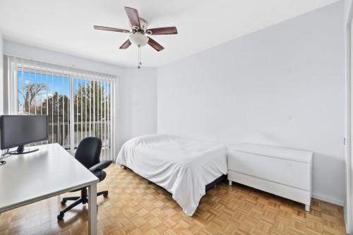 Bedroom - 305-127 Boul. St-Elzear E., Laval (Vimont), QC - Indoor Photo Showing Office