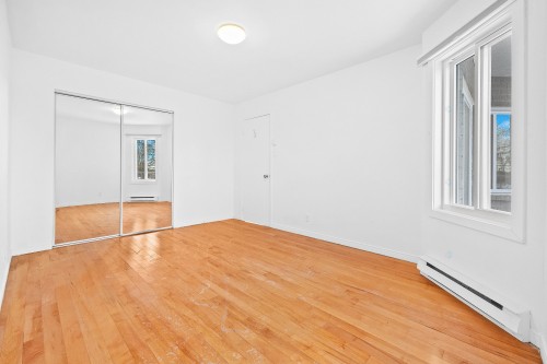 Chambre à coucher principale - 302-127 Boul. St-Elzear E., Laval (Vimont), QC - Indoor Photo Showing Other Room