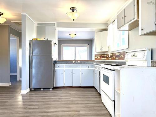 20 Dickey Street, Amherst, NS 