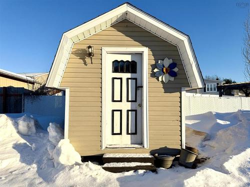 20 Dickey Street, Amherst, NS 