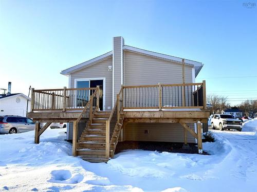 20 Dickey Street, Amherst, NS 