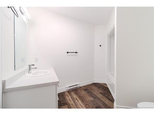 975 Brookside Dr, Fredericton, NB 