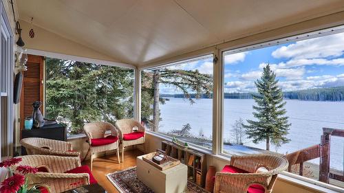 3861 WATER/3848 RAINBOW DR Street  Kamloops, BC V1S 1Y8