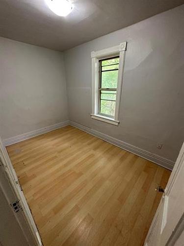 248 Selkirk Ave, Winnipeg, MB 