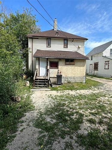 248 Selkirk Ave, Winnipeg, MB 