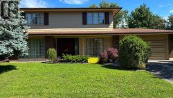 1712 PLAYFAIR DRIVE  Ottawa, ON K1H 5S6