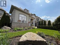 3168 WATERCLIFFE Court Oakville, ON L6M 0K7