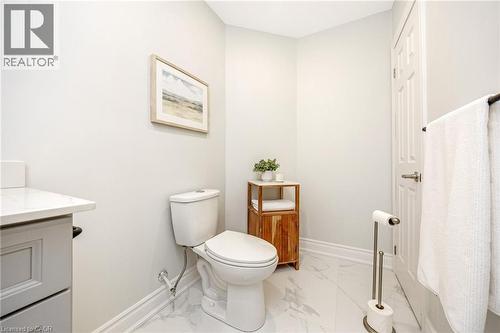3168 Watercliffe Court, Oakville, ON - Indoor Photo Showing Bathroom