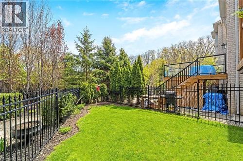 3168 Watercliffe Court, Oakville, ON - Outdoor