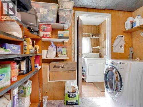 2468 Zilinsky Road, Powell River, BC - Indoor Photo Showing Laundry Room