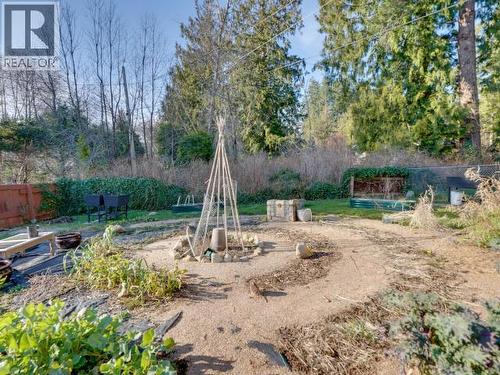 2468 Zilinsky Road, Powell River, BC - Outdoor